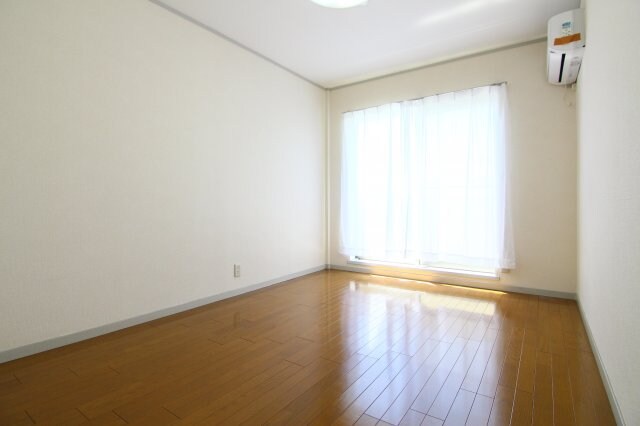 物件内観写真10　(他のお部屋の参考写真となります。)