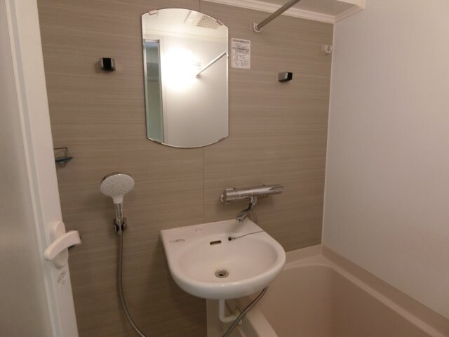 物件内観写真10　(他のお部屋の参考写真となります。)