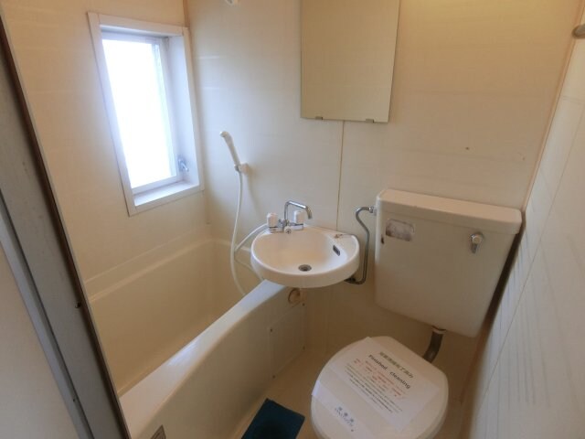 物件内観写真5　(他のお部屋の参考写真となります。)