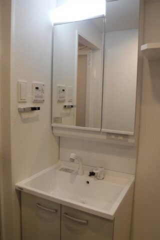 物件内観写真10　(他のお部屋の参考写真となります。)