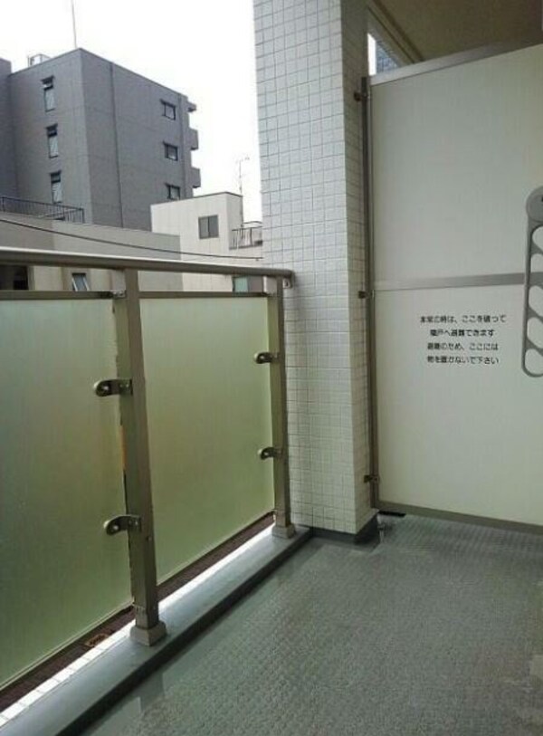 バルコニー