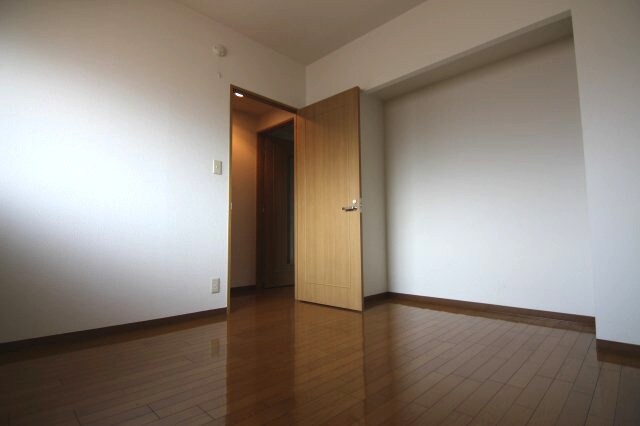 物件内観写真7　(他のお部屋の参考写真となります。)