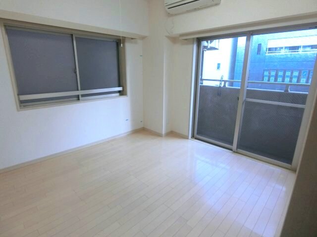 物件内観写真5　(他のお部屋の参考写真となります。)