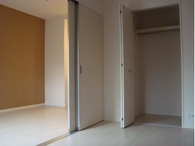 物件内観写真12　(他のお部屋の参考写真となります。)