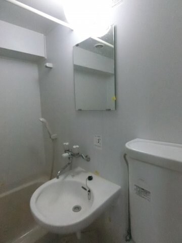 物件内観写真7　(他のお部屋の参考写真となります。)