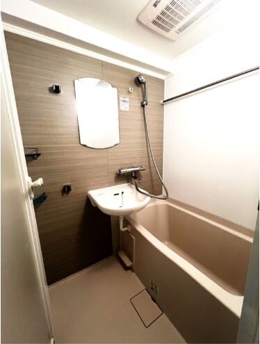 物件内観写真8　(他のお部屋の参考写真となります。)