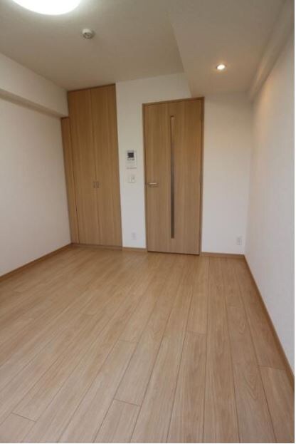 物件内観写真5　(他のお部屋の参考写真となります。)