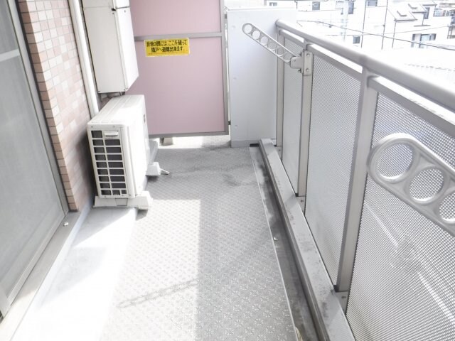 物件内観写真21　(※別部屋の写真となります。)