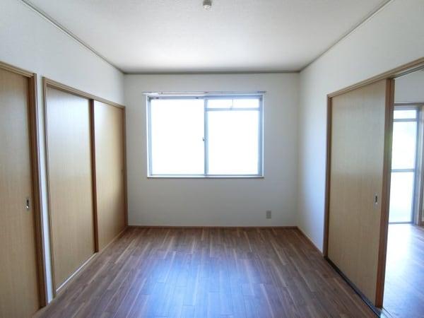 居室(他のお部屋の参考写真となります。)