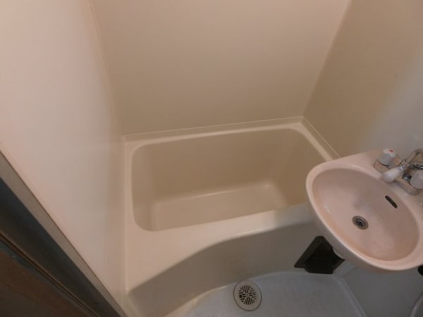 浴室(他のお部屋の参考写真となります。)