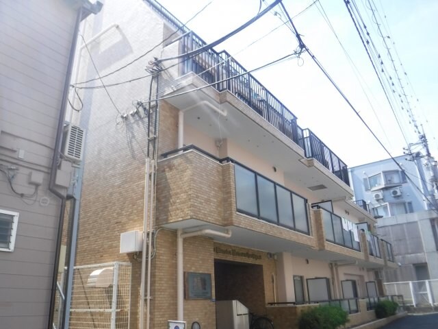 物件外観写真1　(ＲＣ構造の分譲マンション♪)