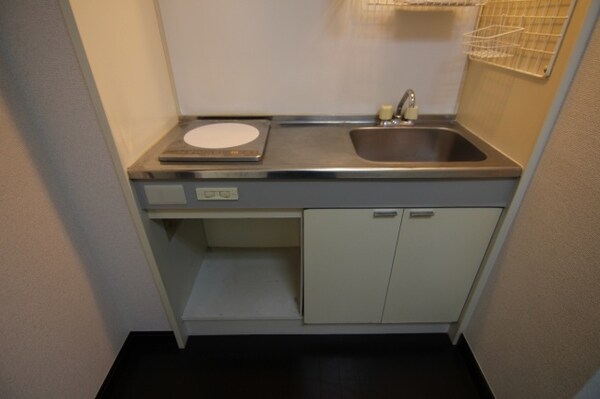 キッチン(別部屋参考写真です)