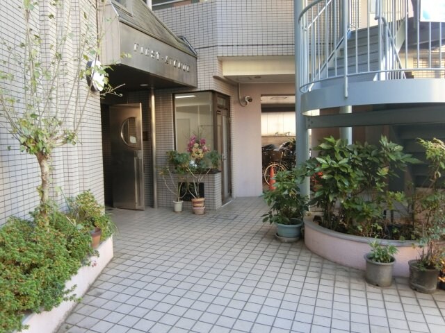 物件外観写真2　(他のお部屋の参考写真となります。)