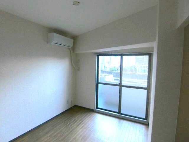 物件内観写真3　(他のお部屋の参考写真となります。)