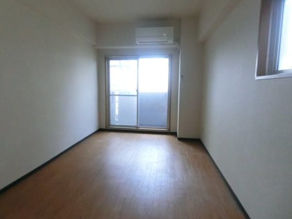 居室(他のお部屋の参考写真となります。)