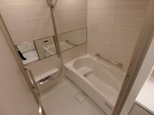 物件内観写真4　(他のお部屋の参考写真となります。)