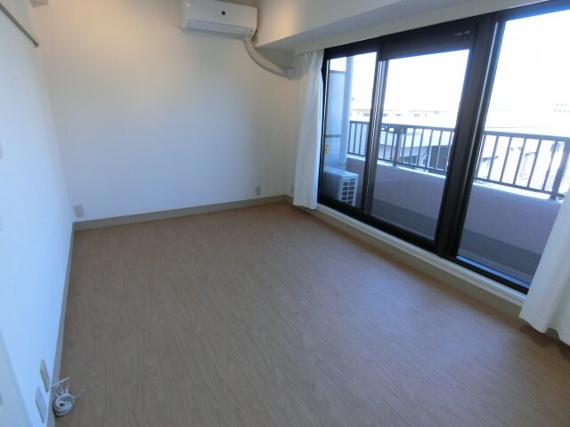 物件内観写真4　(他のお部屋の参考写真となります。)