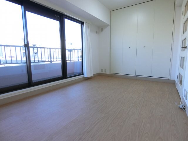 物件内観写真16　(他のお部屋の参考写真となります。)