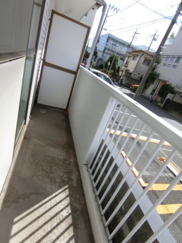 バルコニー(他のお部屋の参考写真となります。)