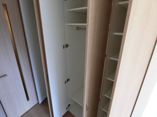 物件内観写真6　(他のお部屋の参考写真となります。)