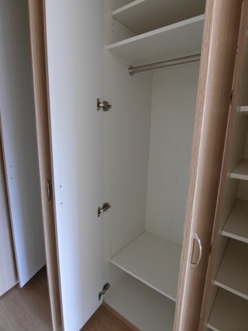 物件内観写真7　(他のお部屋の参考写真となります。)