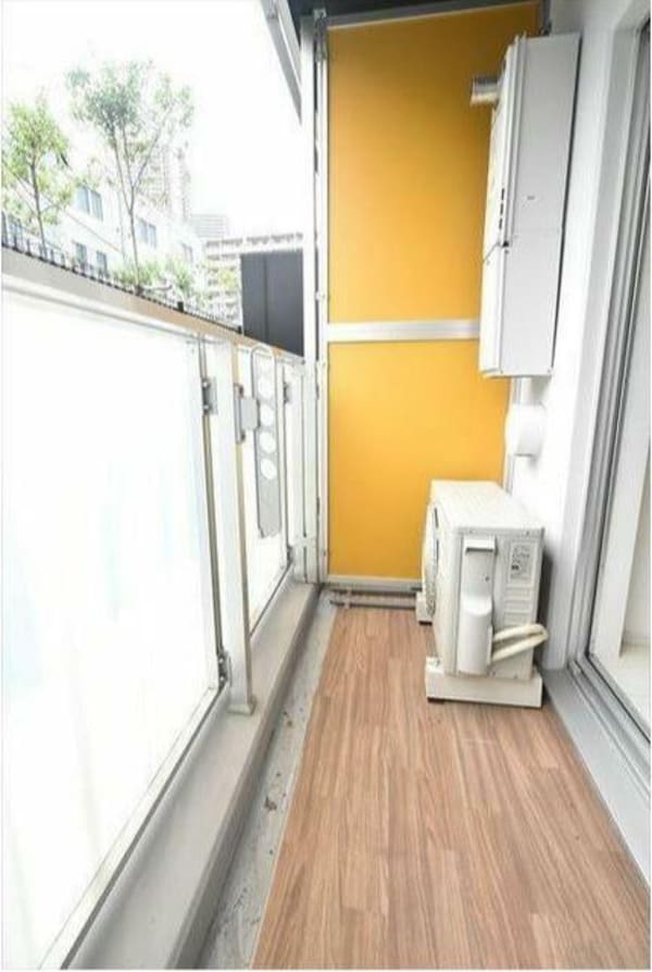 バルコニー(他のお部屋の参考写真となります。)
