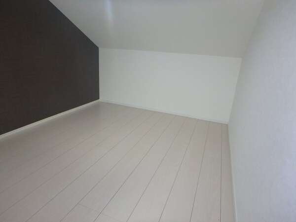 寝室(他のお部屋の参考写真となります。)