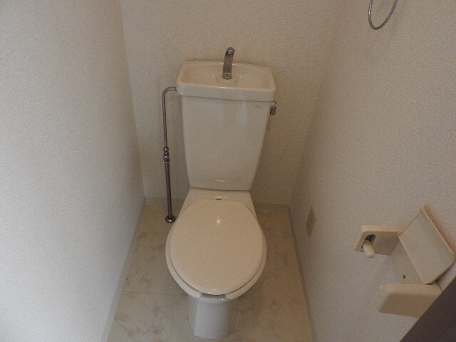 物件内観写真8　(他のお部屋の参考写真となります。)