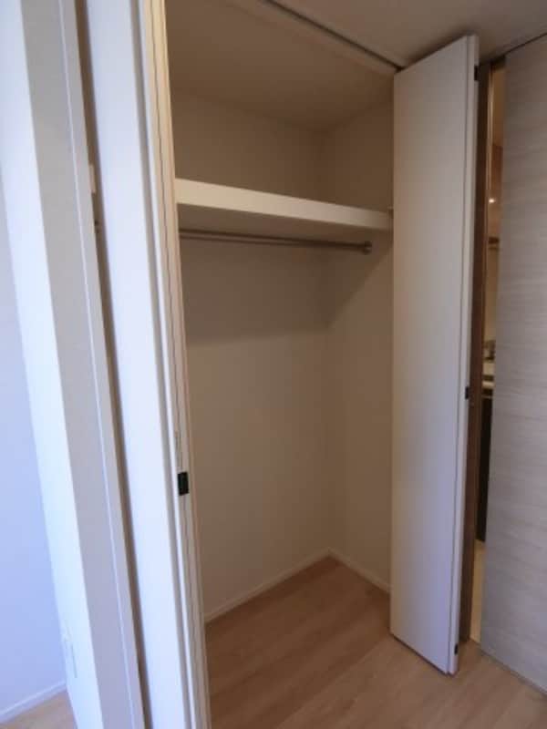 収納(他のお部屋の参考写真となります。)