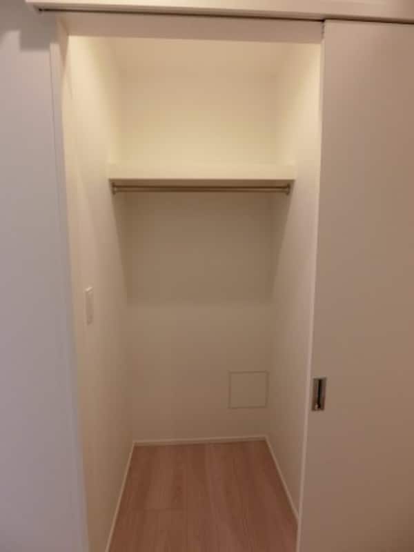 収納(他のお部屋の参考写真となります。)
