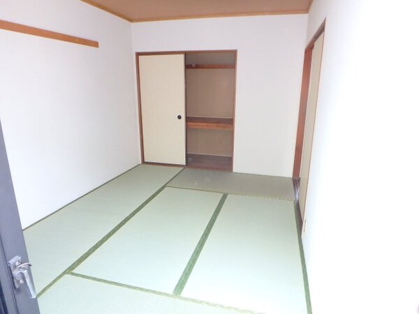 和室(他のお部屋の参考写真となります。)