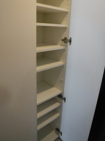 物件内観写真18　(反転のお部屋の参考写真となります。)