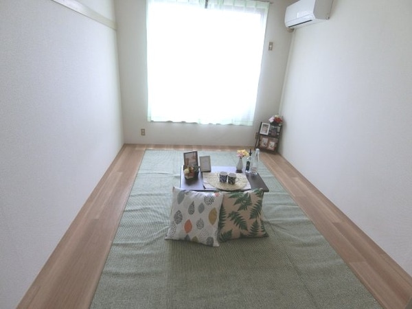 居室(他のお部屋の参考写真となります。)