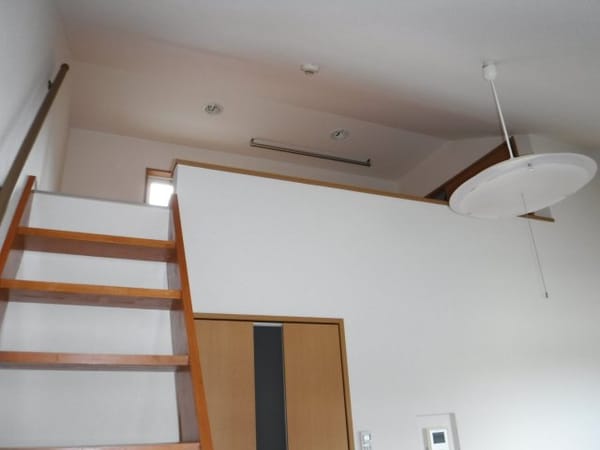 洋室(反転のお部屋の参考写真となります。)