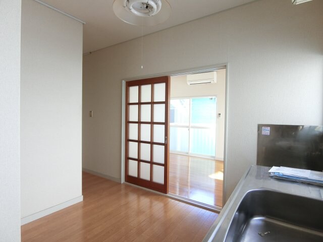 物件内観写真7　(他のお部屋の参考写真となります。)