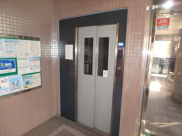 物件外観写真2　(他のお部屋の参考写真となります。)