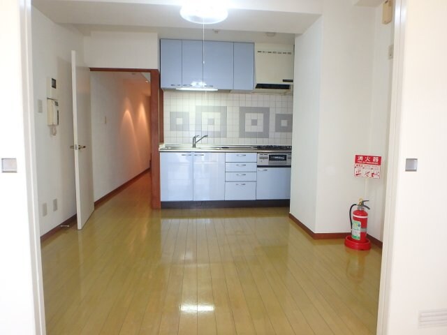 物件内観写真3　(他のお部屋の参考写真となります。)