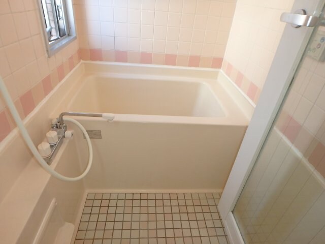 物件内観写真5　(他のお部屋の参考写真となります。)