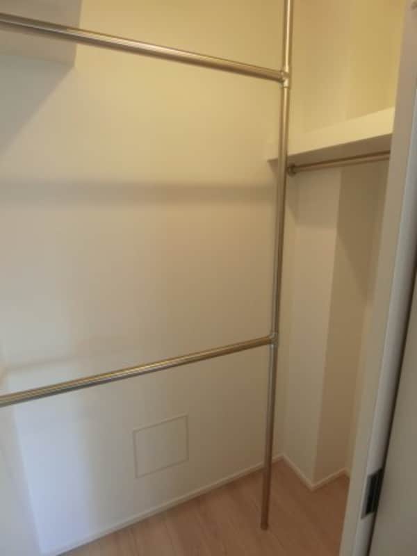 収納(他のお部屋の参考写真となります。)