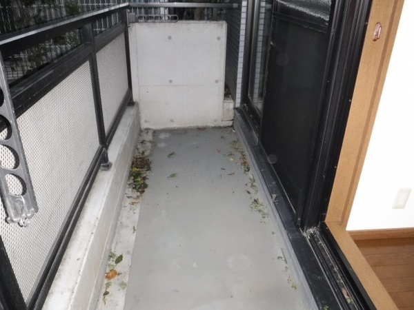 バルコニー(他のお部屋の参考写真となります。)