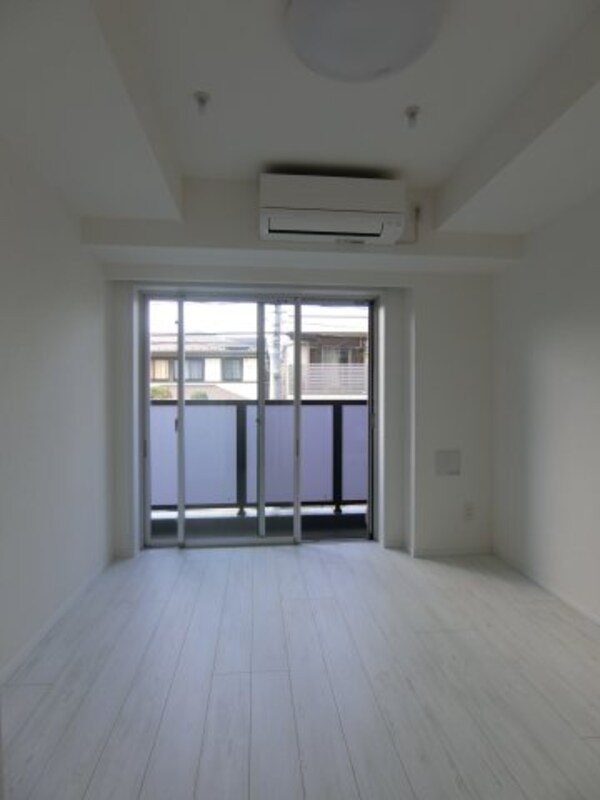 居室(他のお部屋の参考写真となります。)