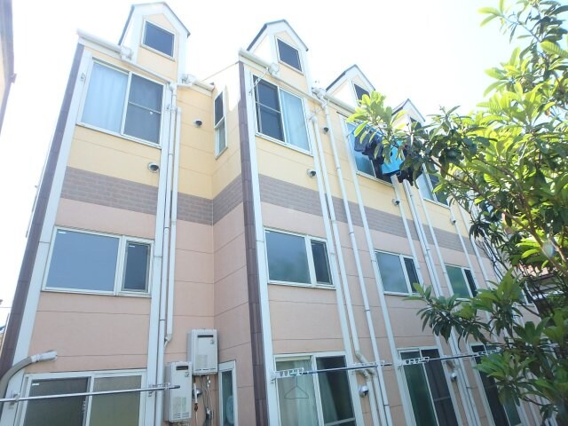 物件外観写真1　(2007年完成♪)