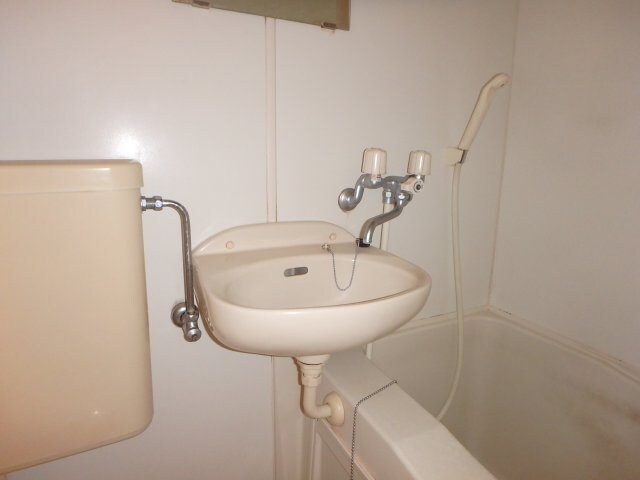 物件内観写真10　(他のお部屋の参考写真となります。)