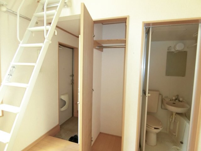 物件内観写真4　(他のお部屋の参考写真となります。)