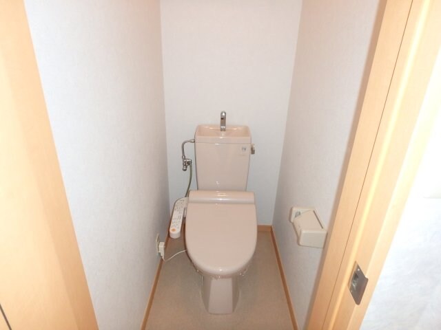 物件内観写真7　(他のお部屋の参考写真となります。)