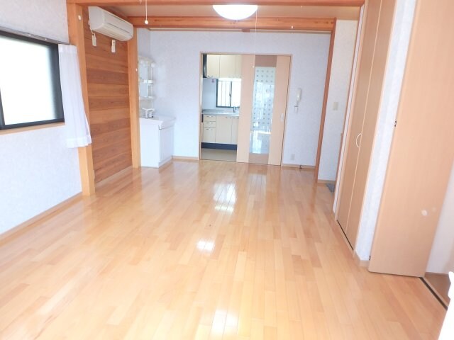 物件内観写真12　(他のお部屋の参考写真となります。)