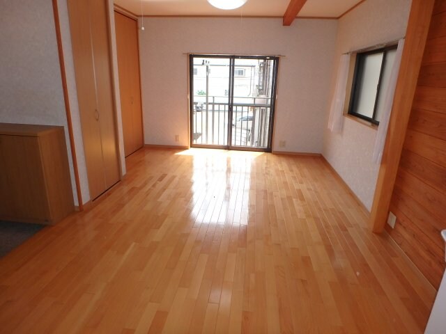 物件内観写真17　(他のお部屋の参考写真となります。)