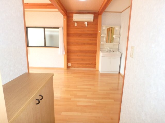 物件内観写真21　(他のお部屋の参考写真となります。)