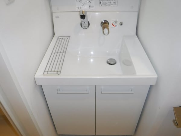 洗面・脱衣所(他のお部屋の参考写真となります。)