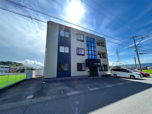 レイユール門前外観写真